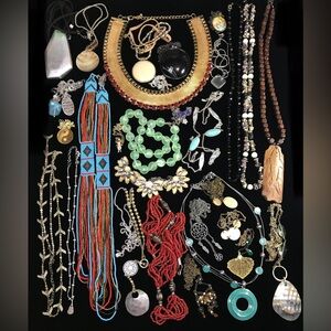 Necklace LOT Misc. Costume (x30) #2